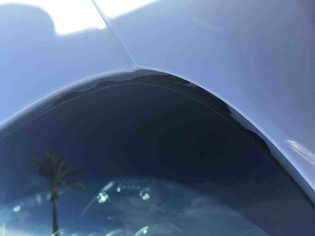 What brand of windshield does Safelite use?