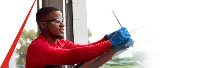 How long does it take for Safelite to replace windshield?