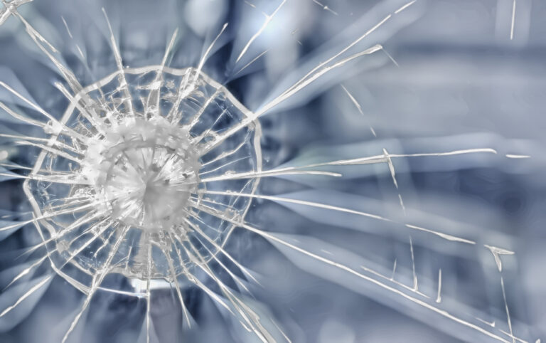 When Is the Best Time to Replace Your Windshield in Dallas TX?